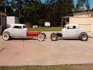 Illustration for article titled Aussie Nutjobs Drop GMC Twin-Six V12 In Fiberglass Hot Rod